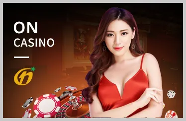 Dealer chia bài Baccarat trực tuyến tại Manclub